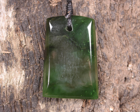 Hapopo Pounamu Toki - NZ Greenstone