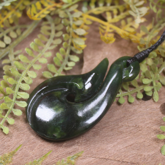 Hei Matau or Fish Hook carved from Kawakawa Pounamu - NZ Greenstone