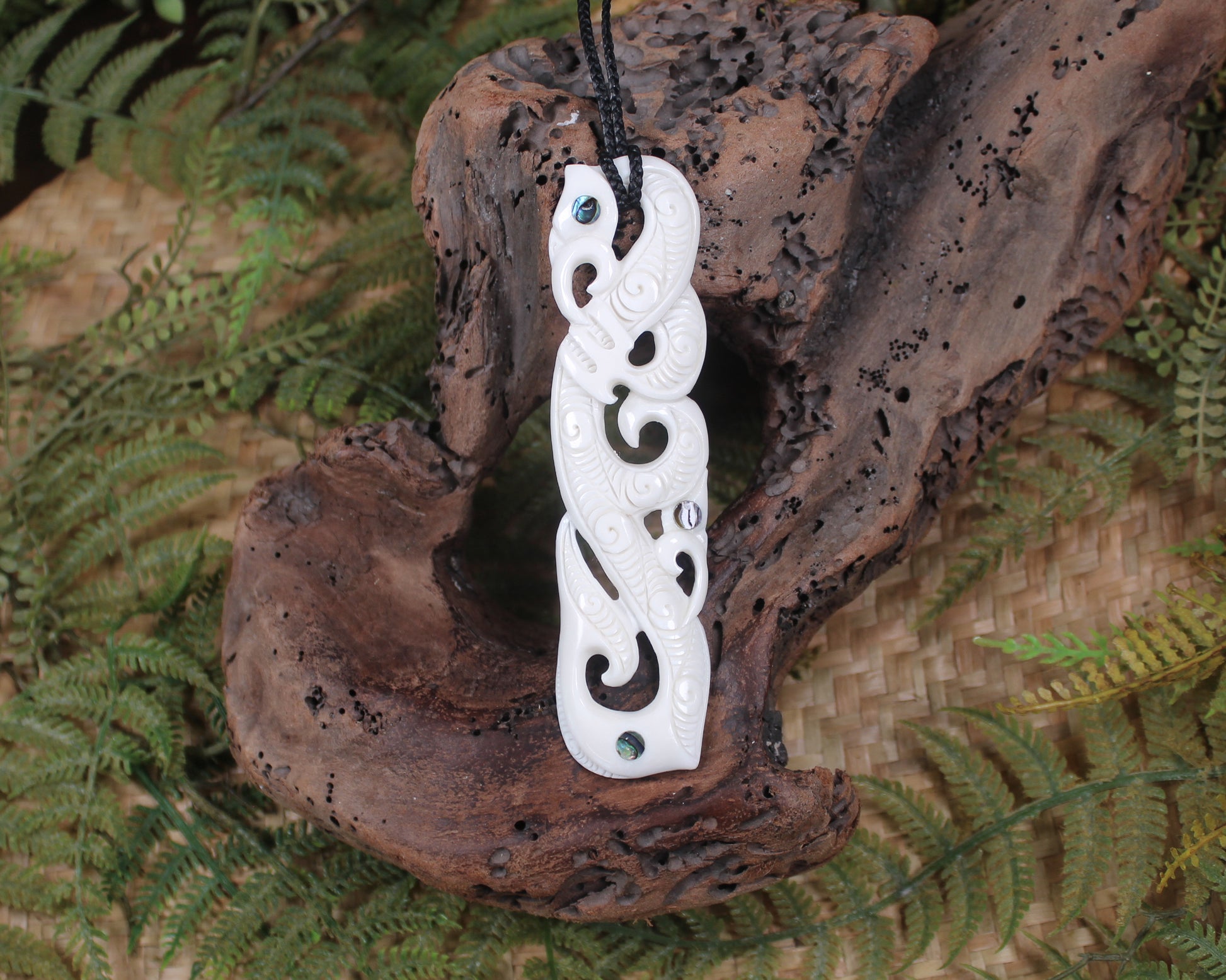 NZ Beef Bone Manaia