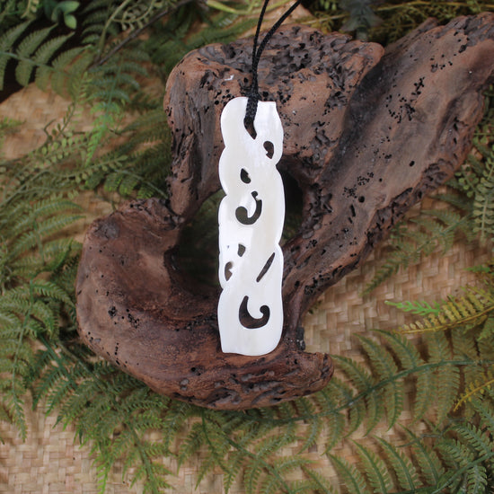 NZ Beef Bone Manaia