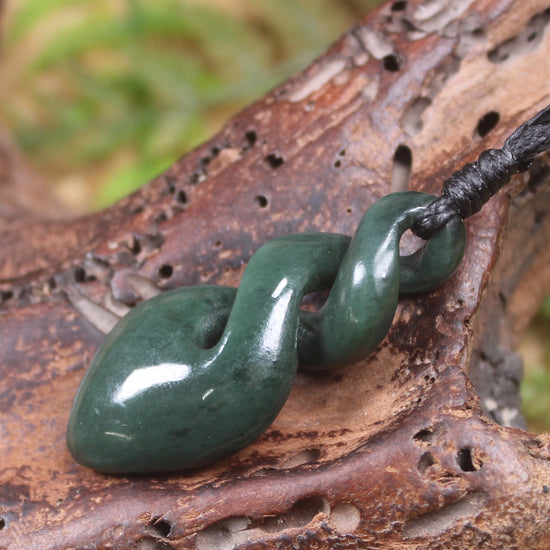 Twist carved from Kawakawa Pounamu - NZ Greenstone