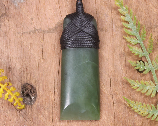 Inanga Pounamu Toki