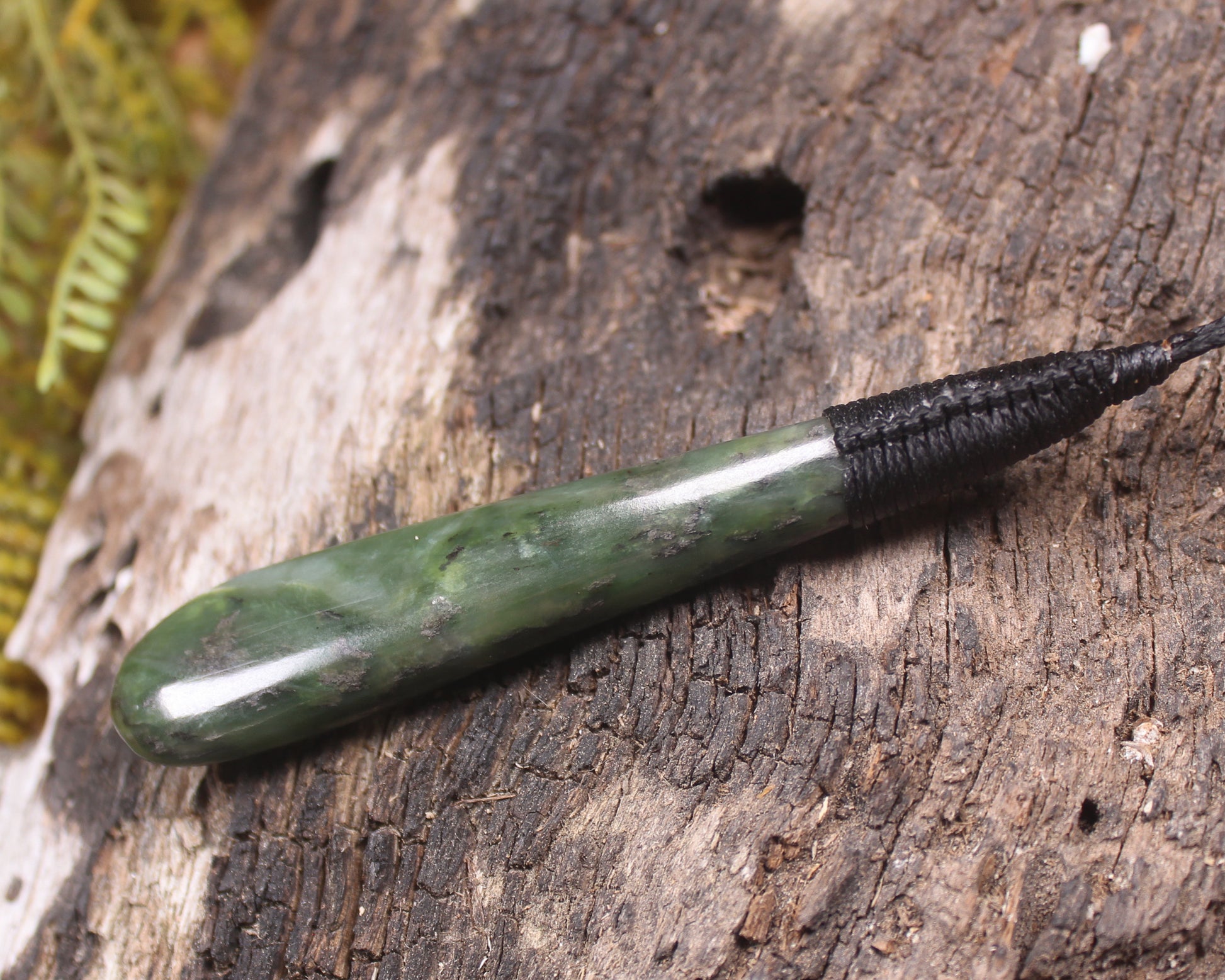 Rimu Pounamu Roimata Pendant - NZ Greenstone