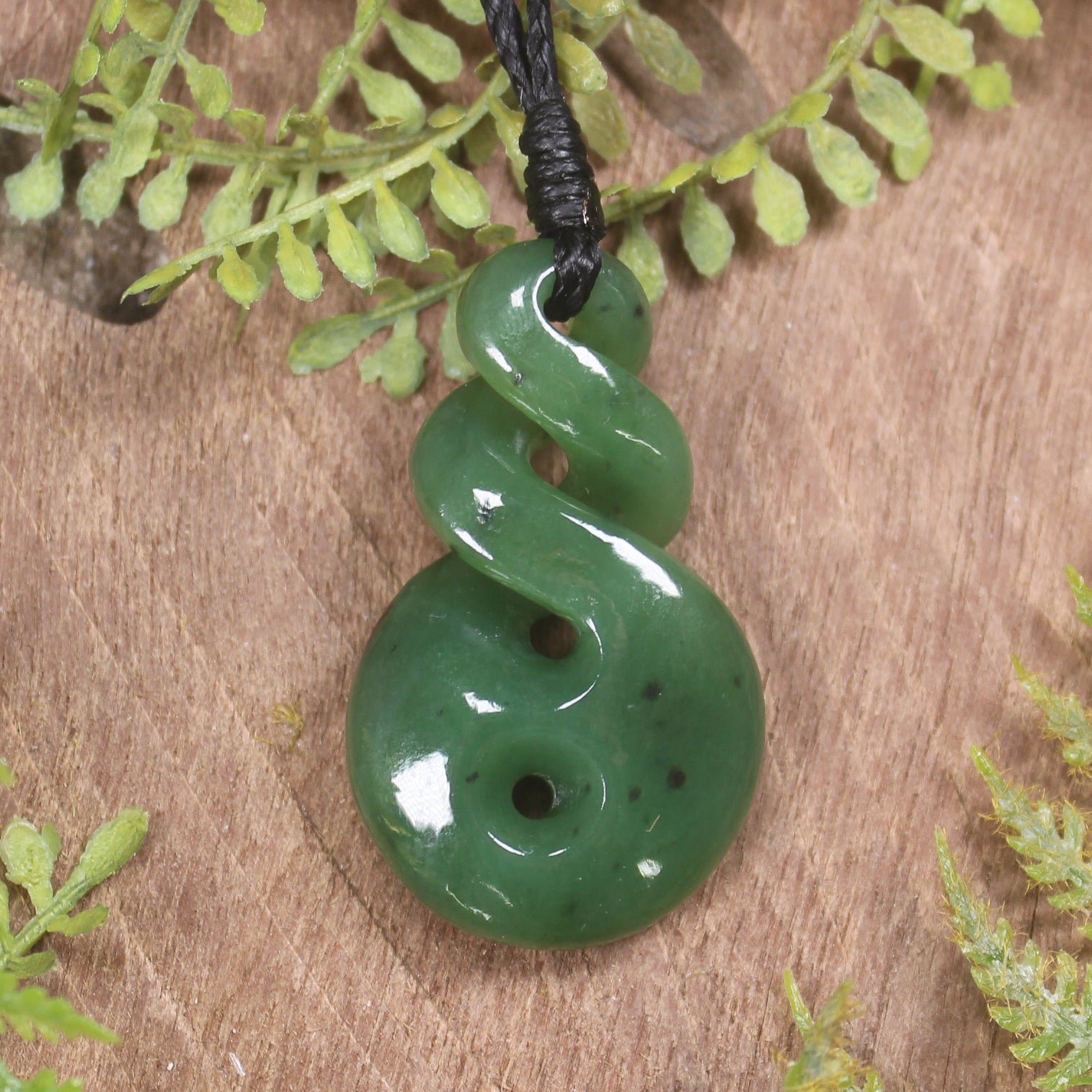 Twist carved from Hapopo Pounamu - NZ Greenstone