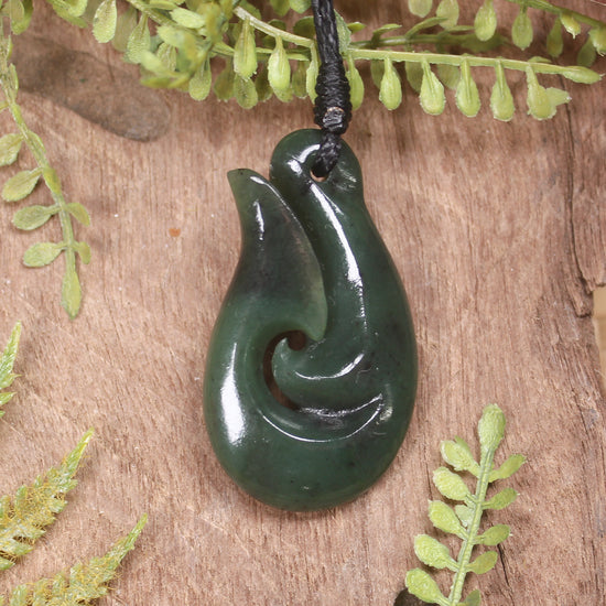 Hei Matau or Fish Hook carved from Kawakawa Pounamu - NZ Greenstone