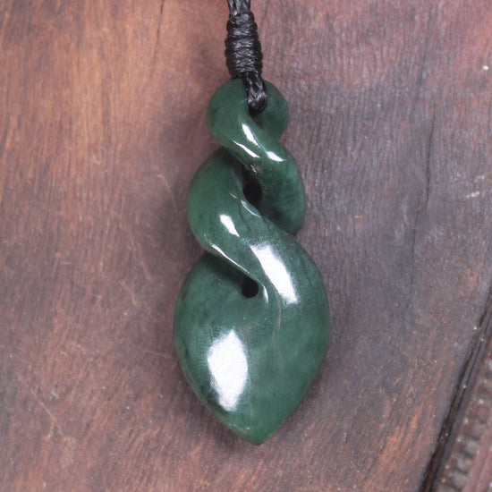 Twist carved from Kawakawa Pounamu - NZ Greenstone