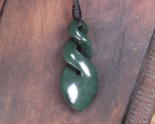 Twist carved from Kawakawa Pounamu - NZ Greenstone