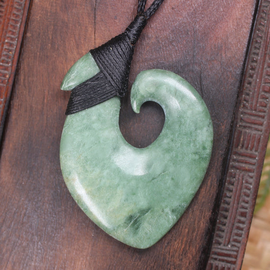 Hei Matau or Fish Hook carved from Kawakawa Pounamu - NZ Greenstone