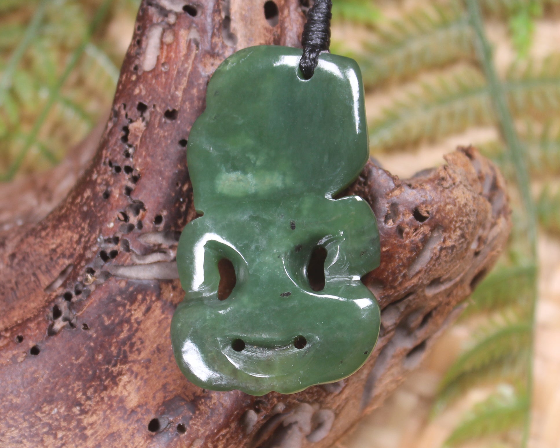 Hapopo Pounamu Hei Tiki - NZ Greenstone