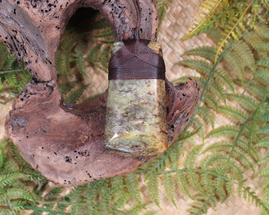 Hapopo Toki or Adze - NZ Greenstone