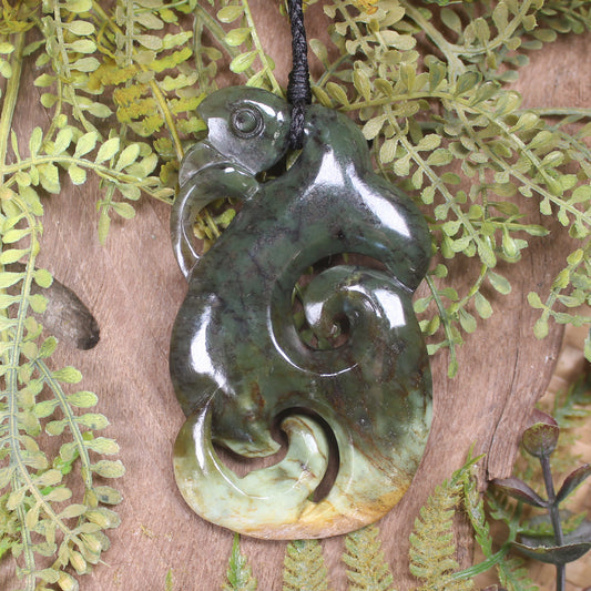 Manaia pendant carved from Rimu Pounamu - NZ Greenstone