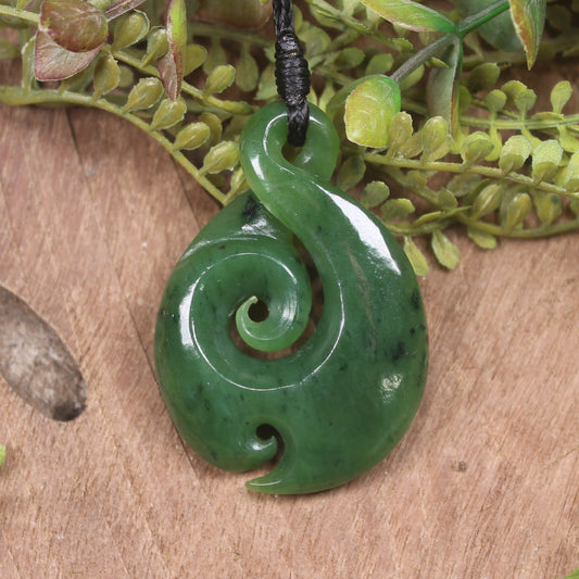 Twist or Pikorua carved from Kawakawa Pounamu - NZ Greenstone