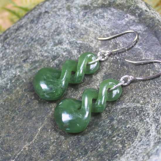 Twist Earrings carved from Hapopo Pounamu - NZ Greenstone