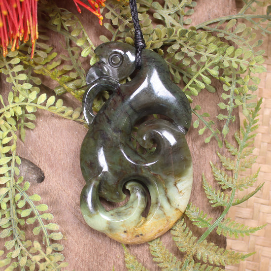 Manaia pendant carved from Rimu Pounamu - NZ Greenstone