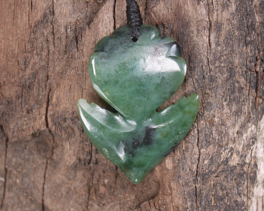 Pīwakawaka or Fantail Bird Pendant carved from Inanga Pounamu - NZ Greenstone