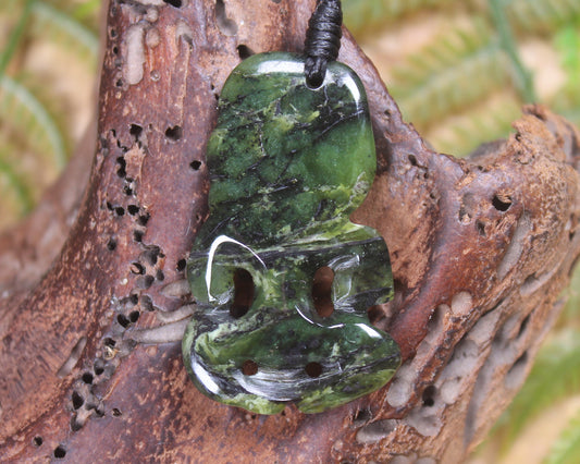 Douglas Creek Pounamu Hei Tiki - NZ Greenstone