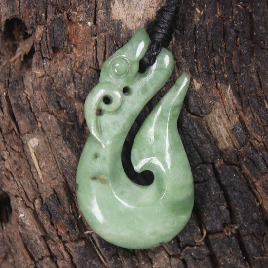 Kawakawa Pounamu Manaia pendant - NZ Greenstone