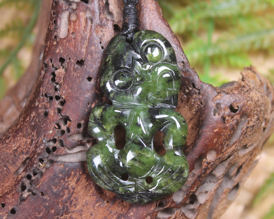 Douglas Creek Pounamu Hei Tiki - NZ Greenstone