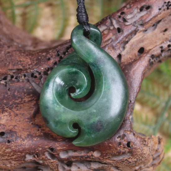 Koru Twist carved from Kawakawa Pounamu - NZ Greenstone