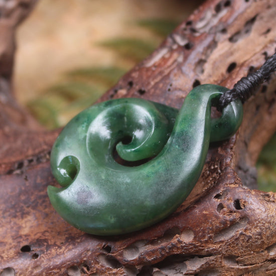 Koru Twist carved from Kawakawa Pounamu - NZ Greenstone