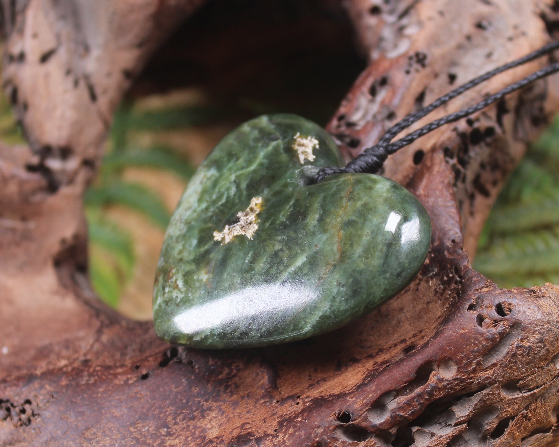 Heart carved from Hapopo Pounamu - NZ Greenstone