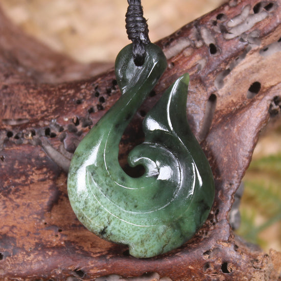 Hei Matau or Fish Hook carved from Kawakawa Pounamu - NZ Greenstone