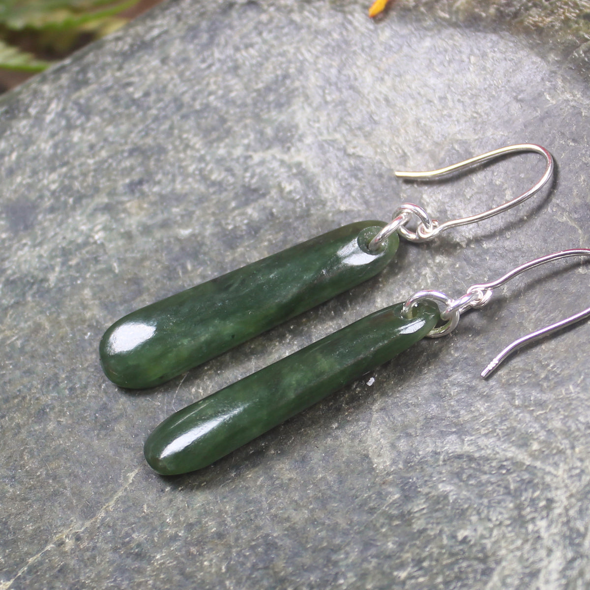 Roimata or Teardrop earrings carved from Kawakawa Pounamu - NZ Greenstone