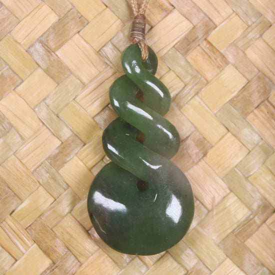 Framed Hapopo Pounamu Twist Pendant - NZ Greenstone