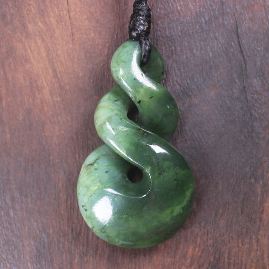 Twist carved from Kawakawa Pounamu - NZ Greenstone
