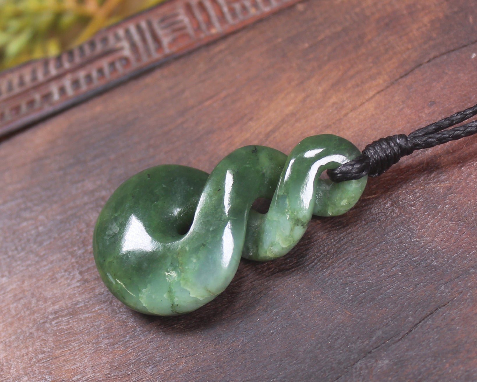 Twist carved from Kawakawa Pounamu - NZ Greenstone