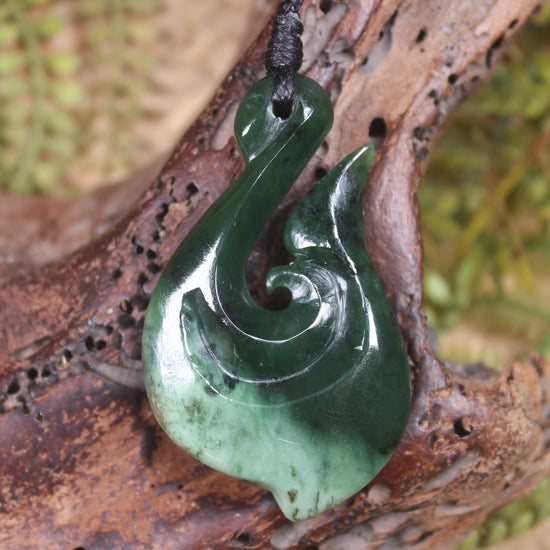 Hei Matau or Fish Hook carved from Kawakawa Pounamu - NZ Greenstone