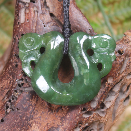 Pekapeka Pendant carved from Hapopo Pounamu - NZ Greenstone
