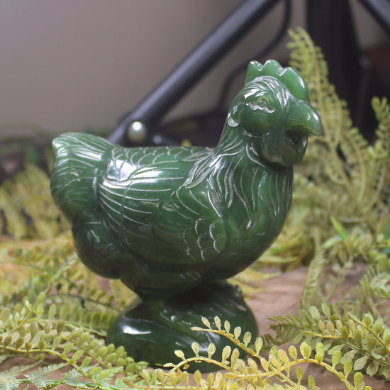 Pounamu Chicken Scultpure