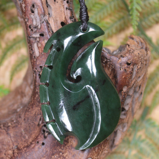 Hei Matau or Fish Hook carved from Kawakawa Pounamu - NZ Greenstone