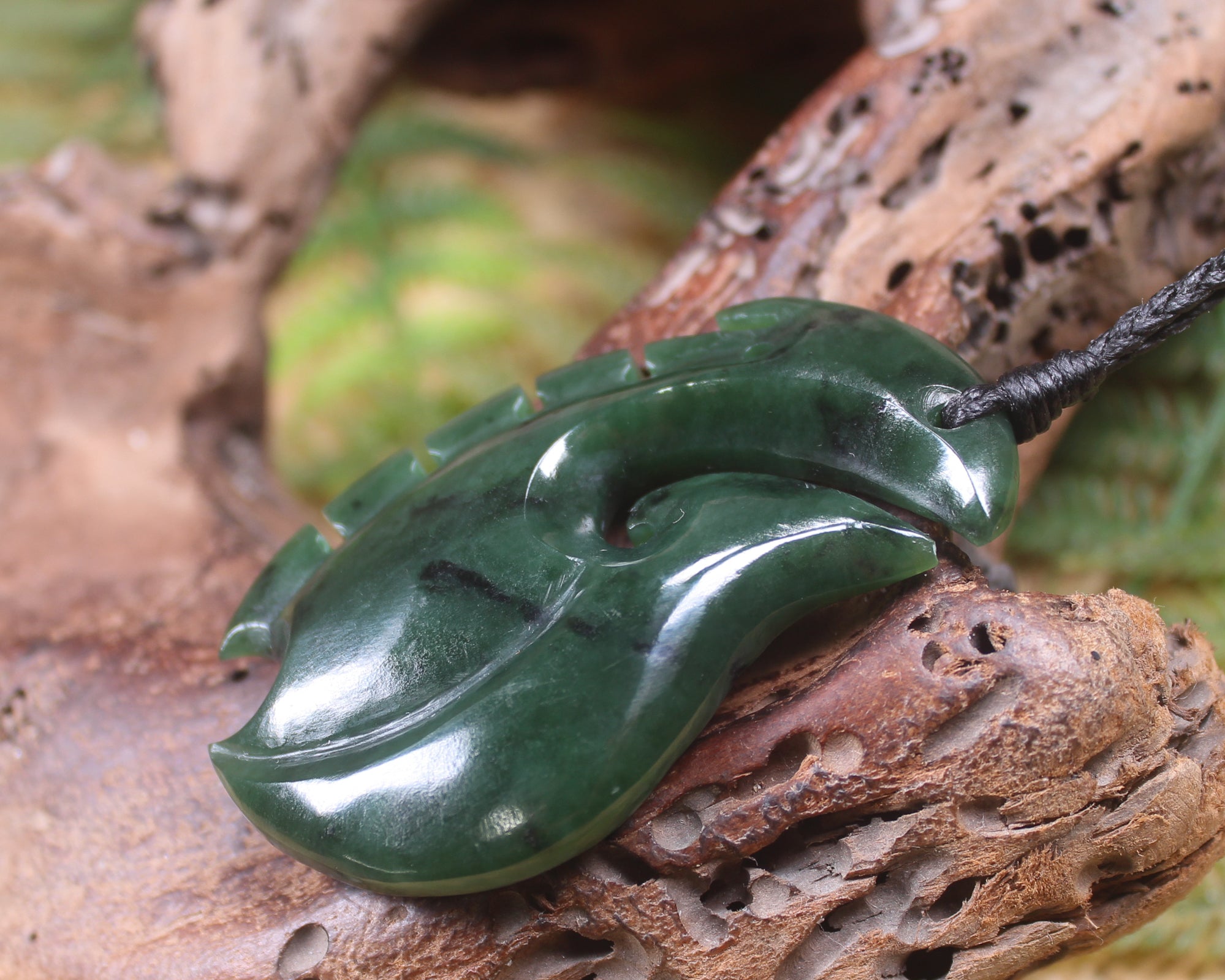 Hei Matau or Fish Hook carved from Kawakawa Pounamu - NZ Greenstone