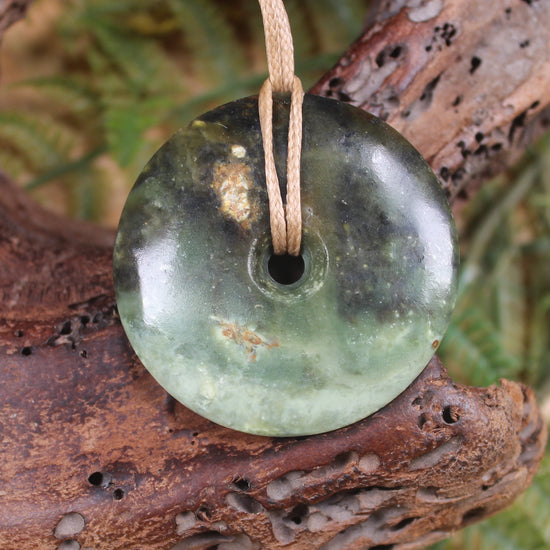 Porowhita carved from Rimu Pounamu - NZ Greenstone