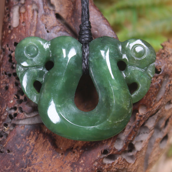 Pekapeka Pendant carved from Hapopo Pounamu - NZ Greenstone