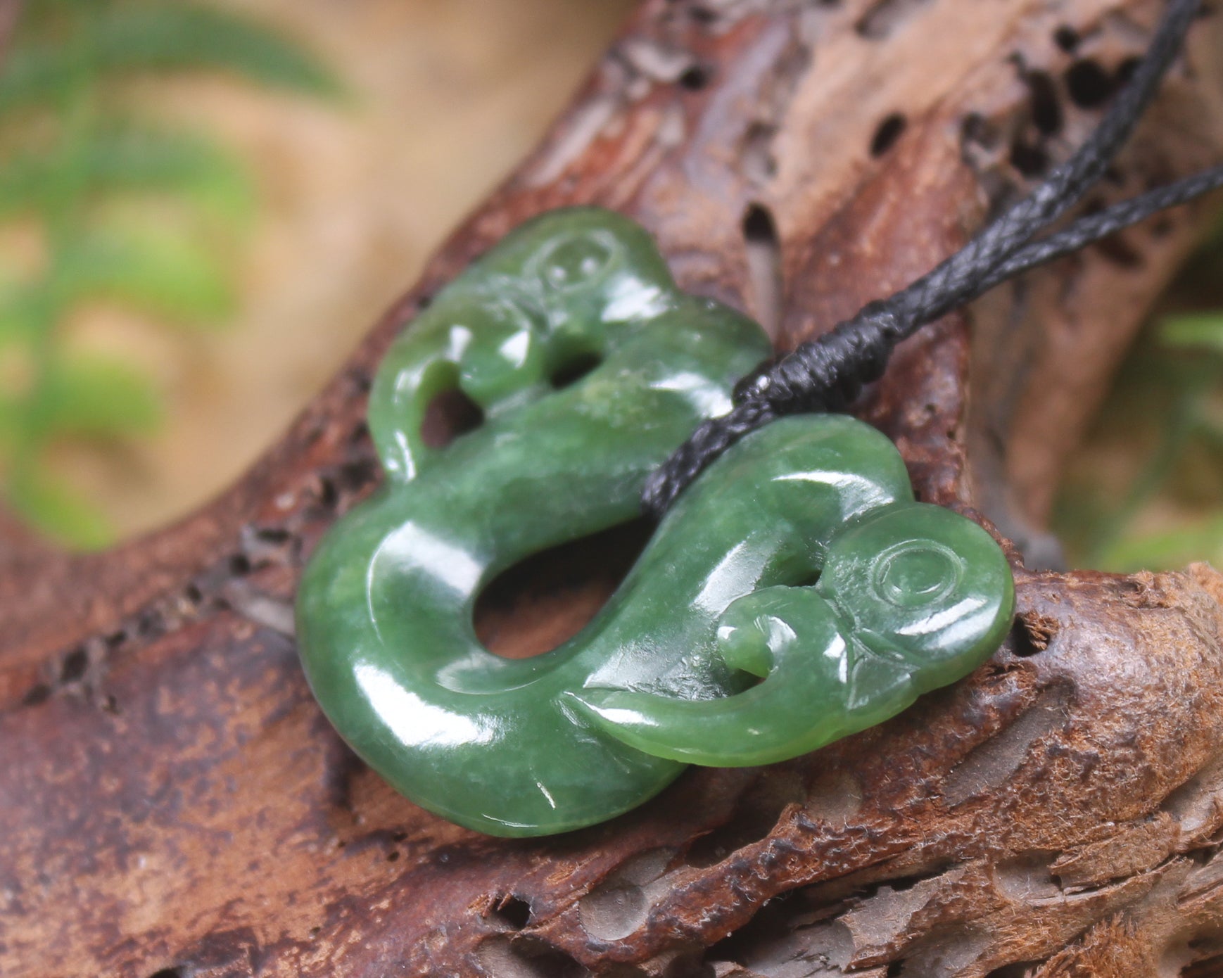 Pekapeka Pendant carved from Hapopo Pounamu - NZ Greenstone