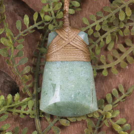 Chrysoprase Toki pendant