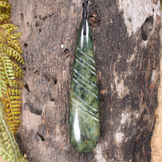 Rimu Pounamu Roimata Pendant - NZ Greenstone