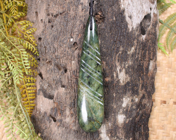 Rimu Pounamu Roimata Pendant - NZ Greenstone
