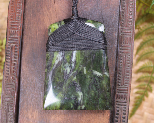 Toki or Adze carved from Douglas Creek - NZ Greenstone