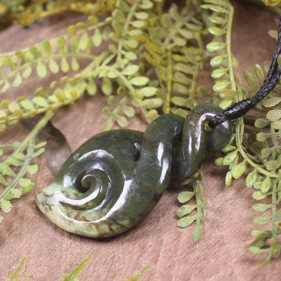 Rimu Pounamu Koru Twist Pendant - NZ Greenstone