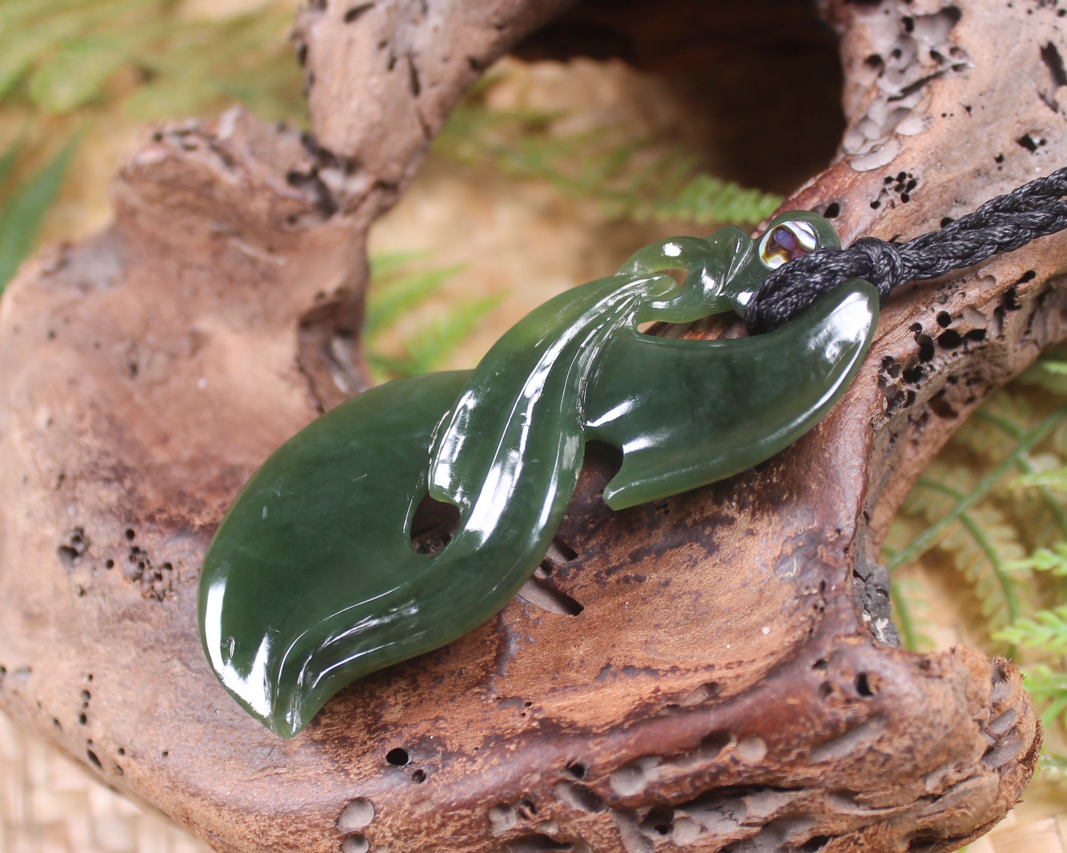 Manaia carved from Inanga Pounamu - NZ Greenstone