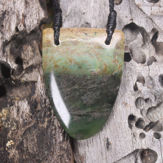 Taniwha Tooth or Niho carved from Flower Jade Pounamu - NZ Greenstone
