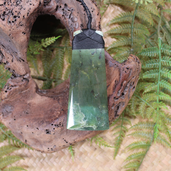 Toki or Adze Pendant carved from Rimu Pounamu - NZ Greenstone