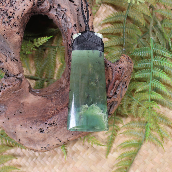 Toki or Adze Pendant carved from Rimu Pounamu - NZ Greenstone