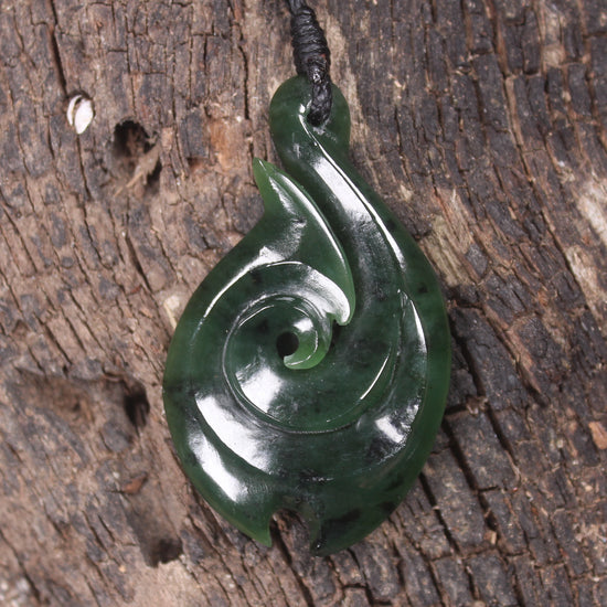Hei Matau or Fish Hook carved from Kawakawa Pounamu - NZ Greenstone
