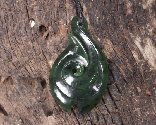 Hei Matau or Fish Hook carved from Kawakawa Pounamu - NZ Greenstone