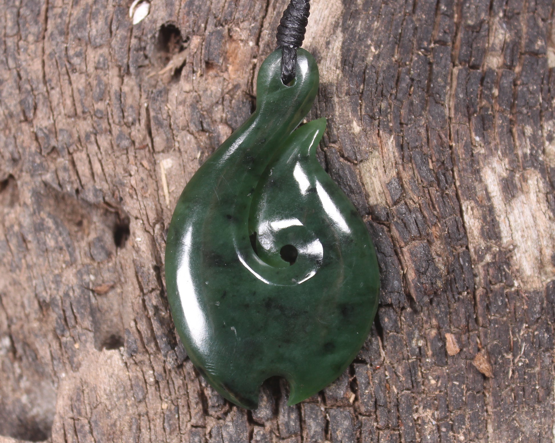 Hei Matau or Fish Hook carved from Kawakawa Pounamu - NZ Greenstone